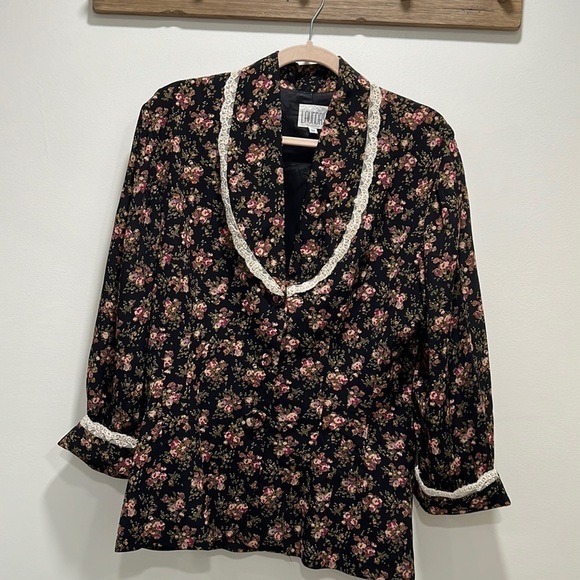 𝅺VINTAGE 90s Laundry floral and lace blazer button down jacket size Medium - Picture 1 of 9